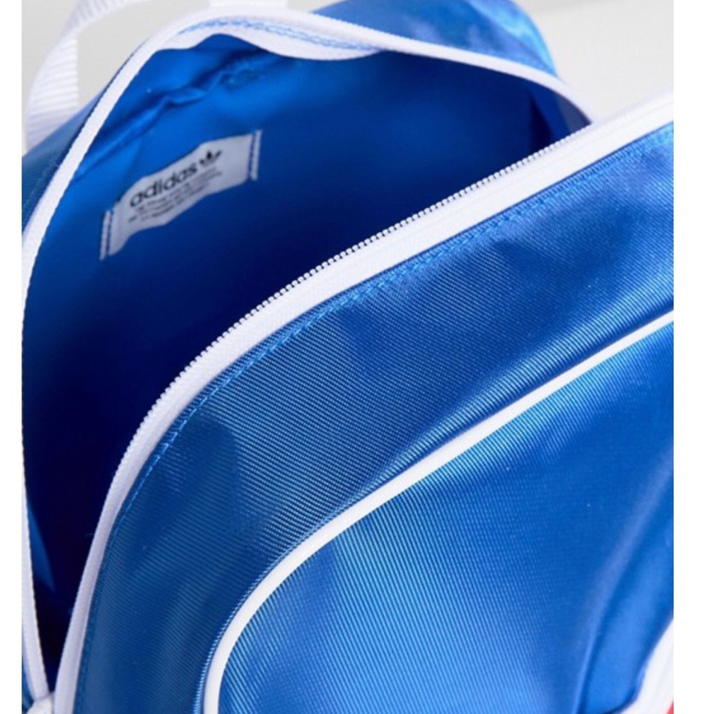 Adidas Originals adicolor Retro Backpack In Blue - Picture 2 of 8